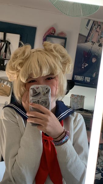 𝓘𝓻𝓲𝓼_𝓬𝓸𝓼𝓹 - Toga Himiko 