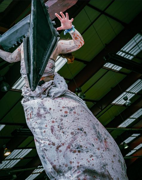 Redheart - Pyramid head 