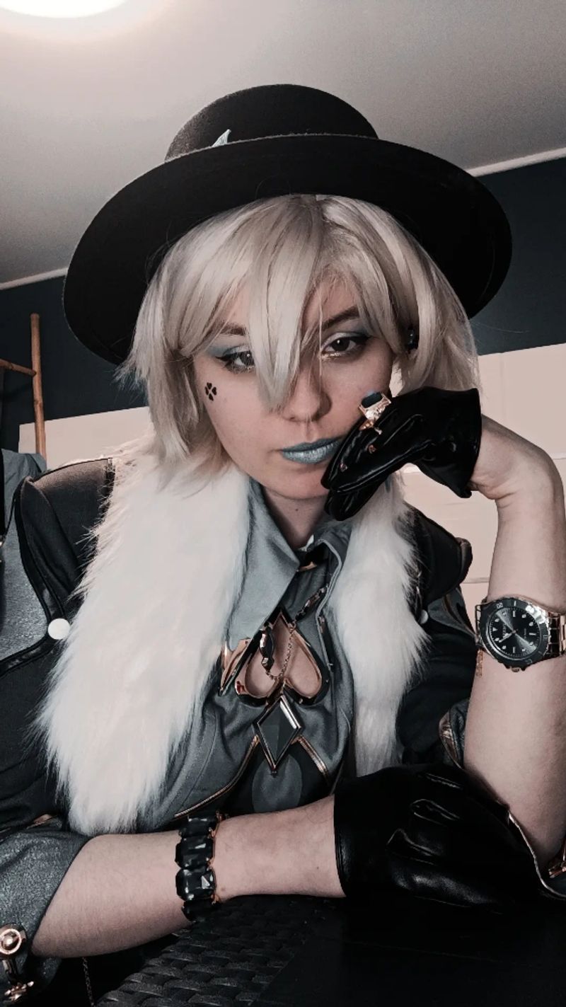 Hazel_5 – Aventurine 