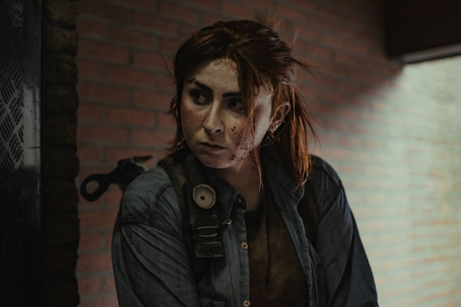 Neon_ - Ellie Seattle vr.