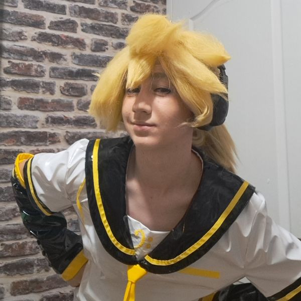 Emmasha_ - Len