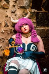 Aura la guillotine preview 3