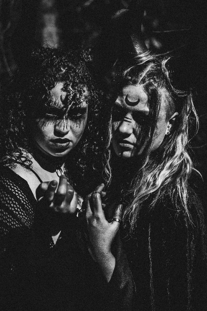 Dark Witch - Photo 3