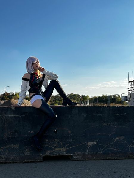 Ha.ru__cos, Lucy 