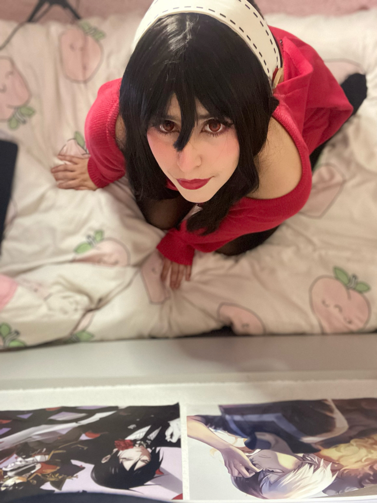 Yor Forger - Photo 57