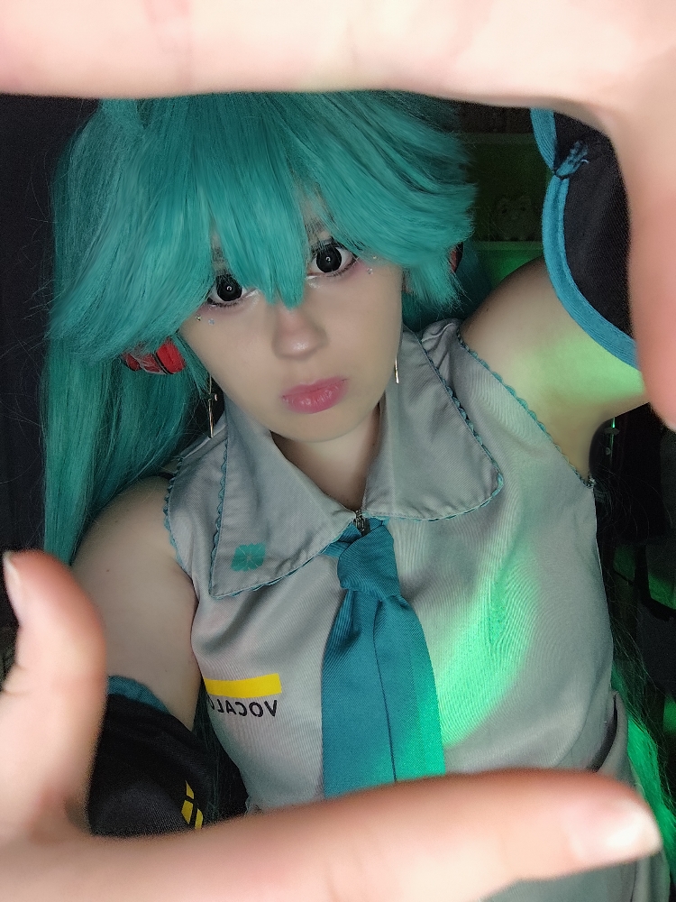MIKU - Photo 4