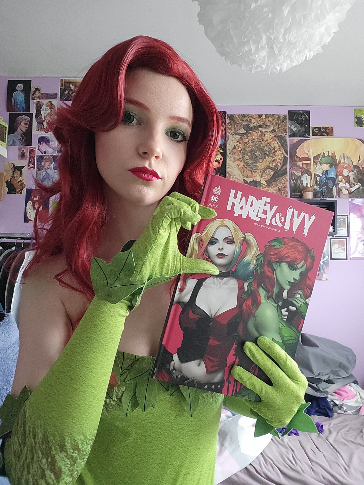 Poison Ivy — photo 12