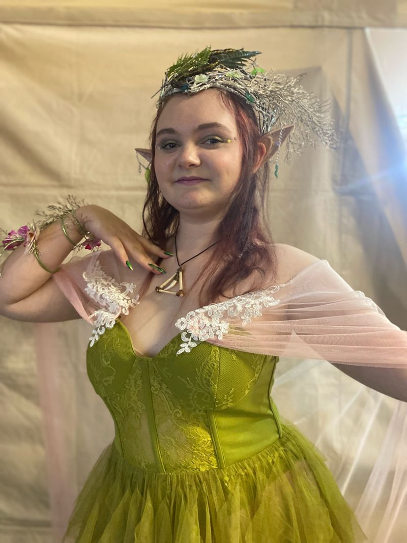 Familydelirium – Elfe