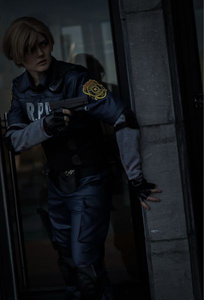 Cosmos_☆ - Leon S. Kennedy Re2