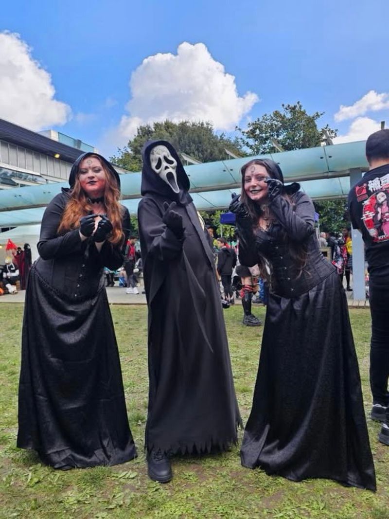 Nevneven_ – Daniela Dimitrescu 3