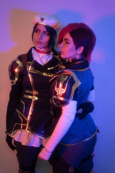 Aurs - Vi & Caitlyn