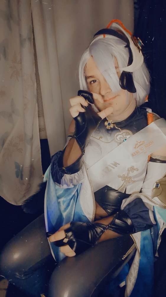 Shenhe — photo 13