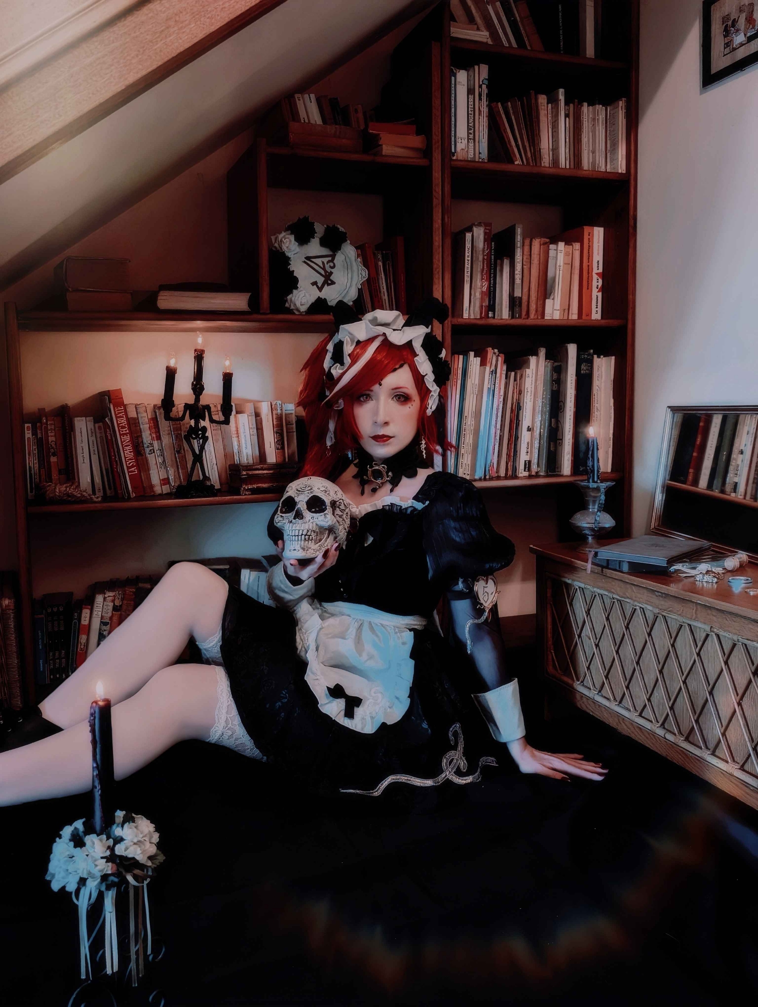 Crimson Identity v - Photo 5