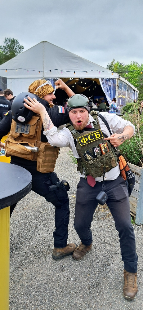 Wolf (golden mask) - Photo 20