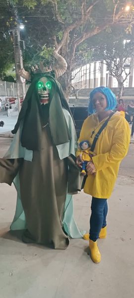 Fatima.rayanne - Halloween Cosgeek 25