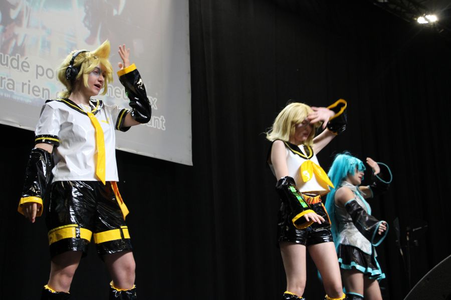 Noxyturne - Trio Vocaloid 