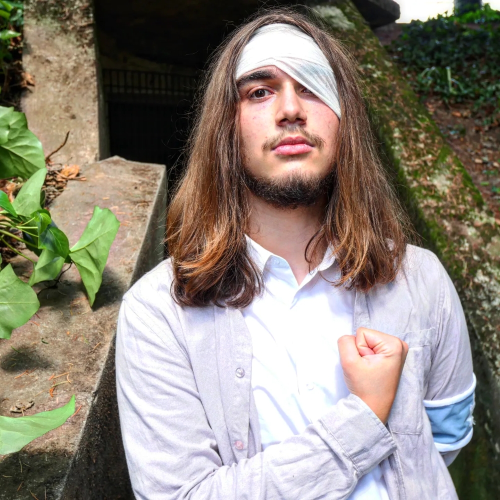 Eren dans la nature - Photo 1