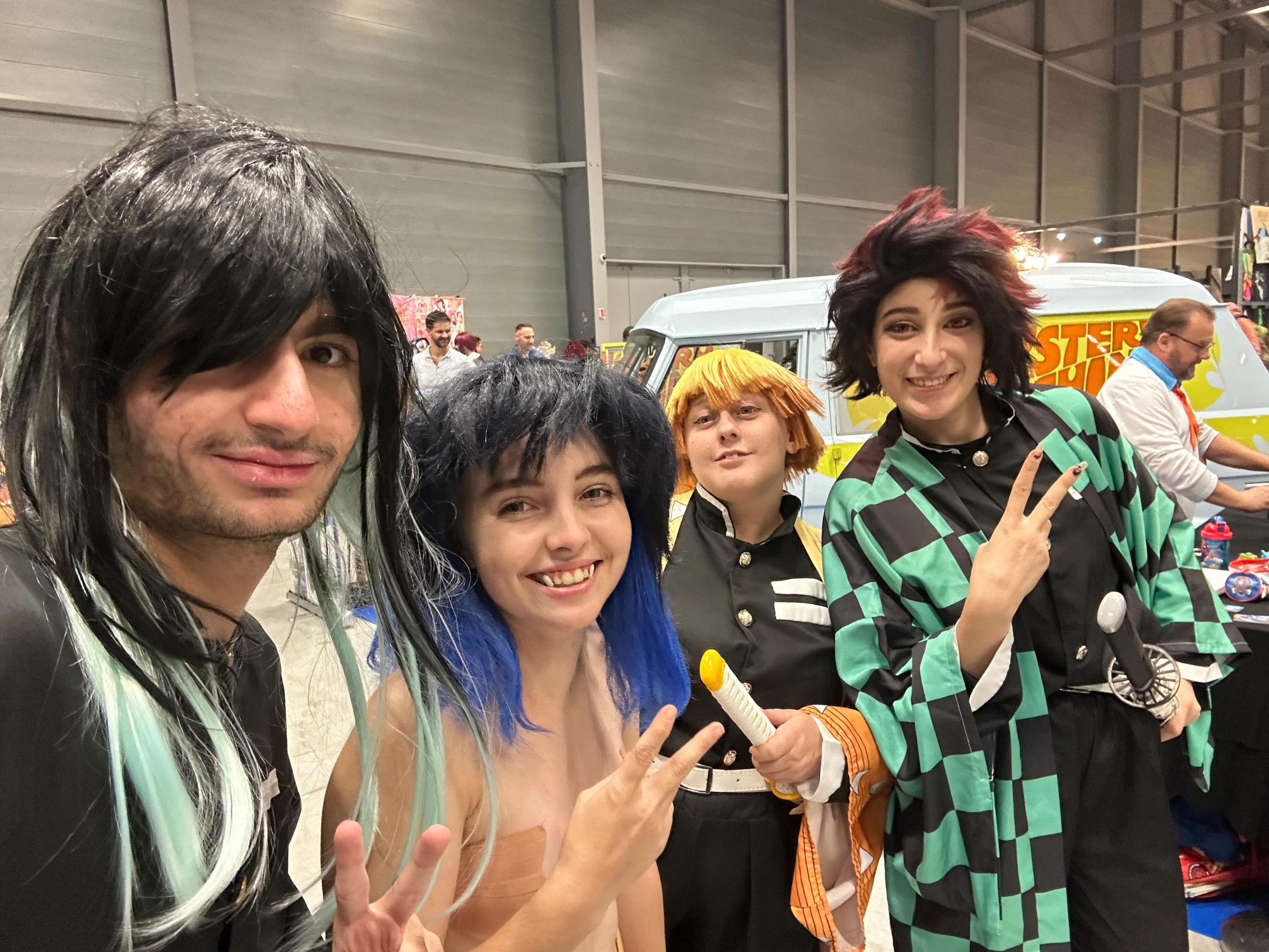 INOSUKE ⚠️TW body⚠️ - Photo 3