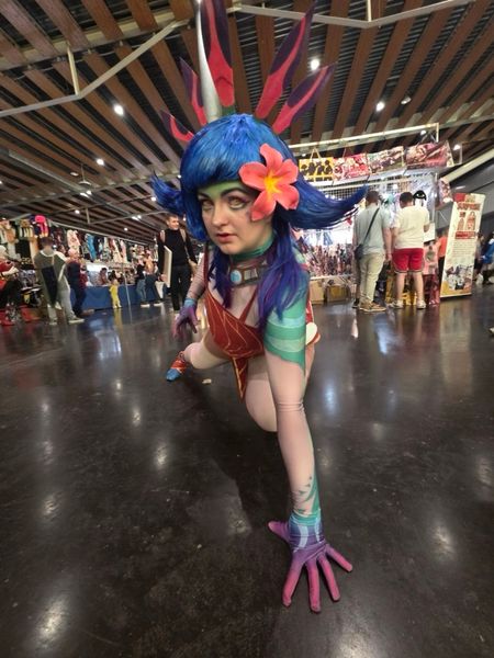 Hebi_scarlet - Neeko