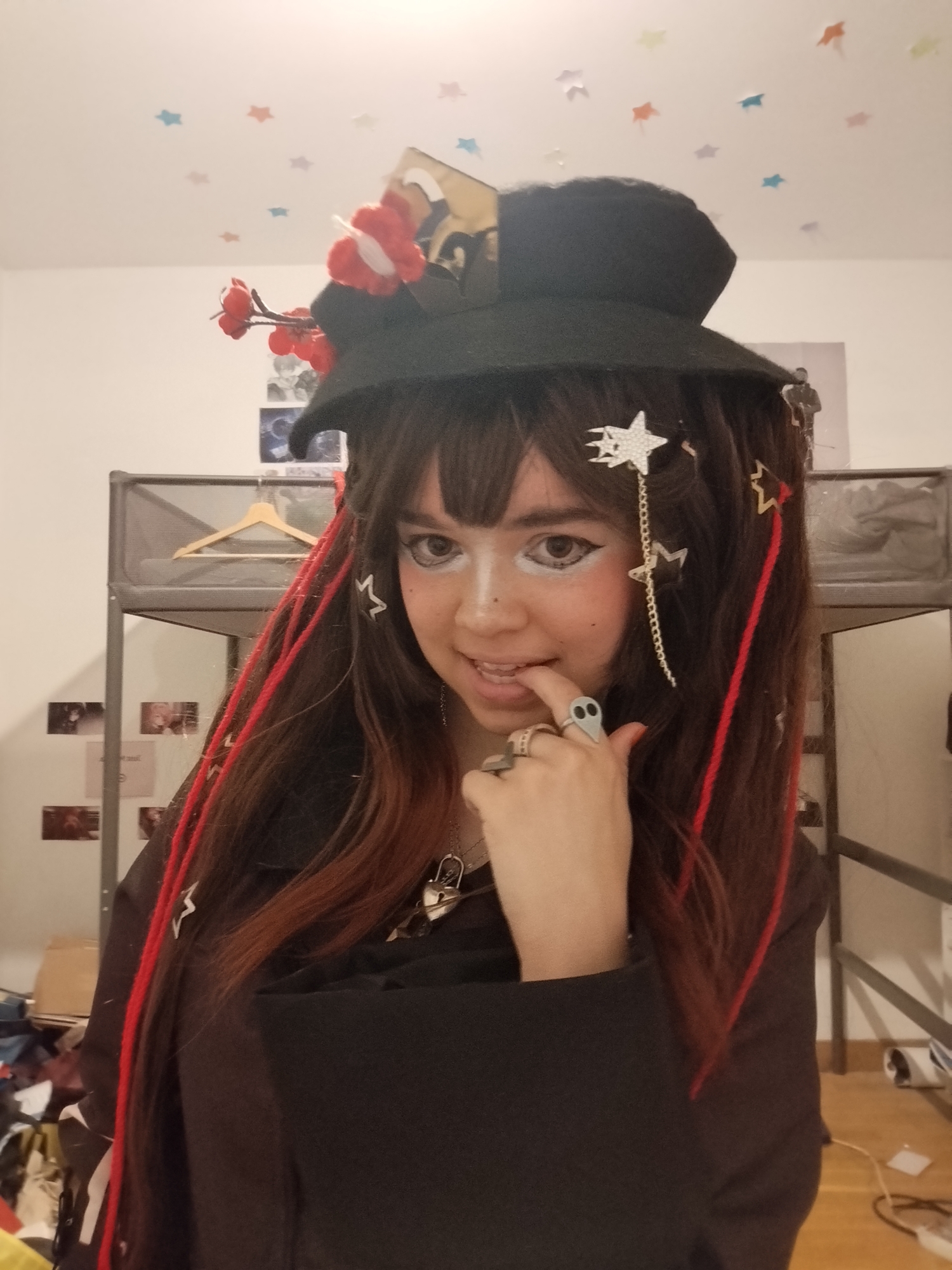 Gyaru Hu tao 👻🔥✌️ — photo 13