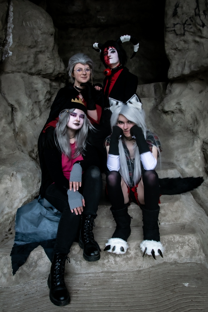 Helluva Family - Photo 18