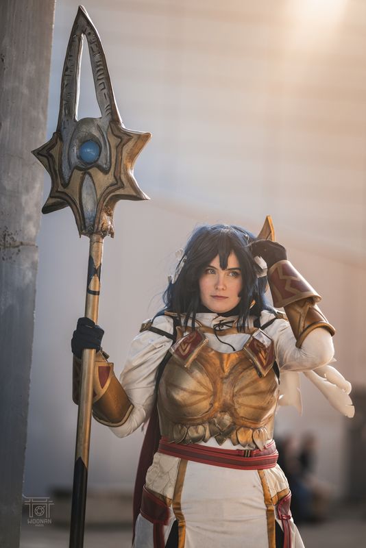 Maxcos_ – Lucina
