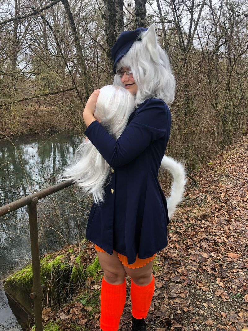 Mv🦕 – Pitou dans les bois