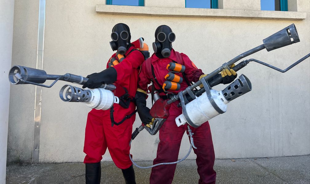 Youarock, Pyro 
