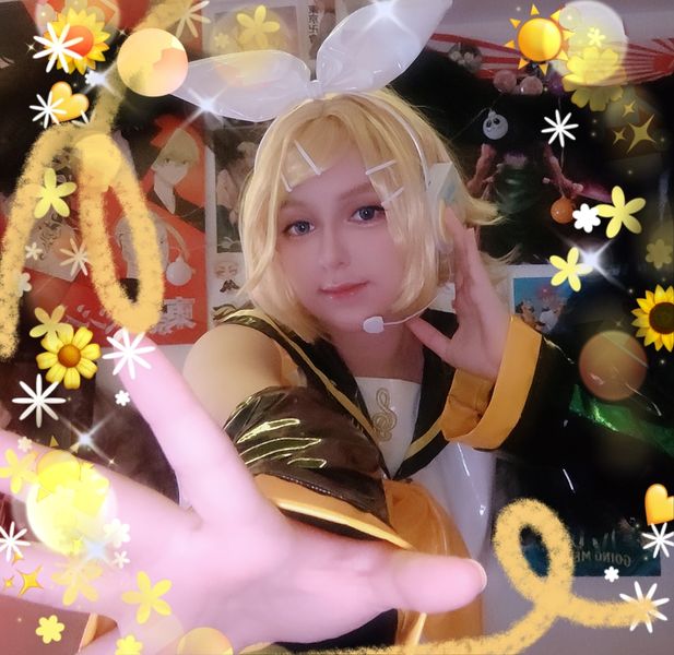 Hana__cosplay - Kagamine Rin 