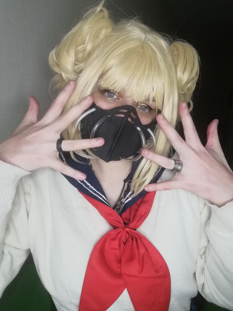 Toga — photo 5