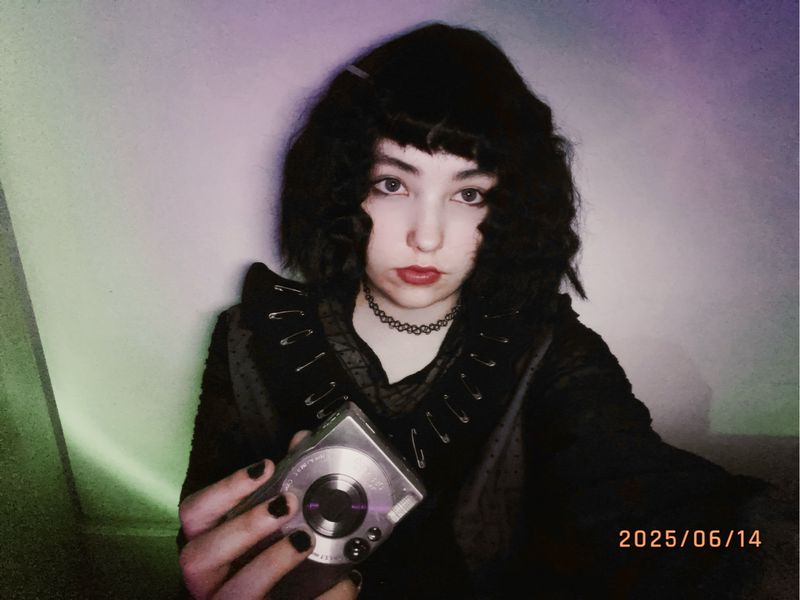 Lilz – Lydia Deetz!!!