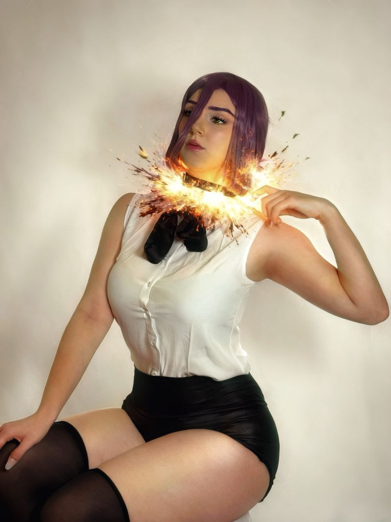 Rubycosplay – Reze