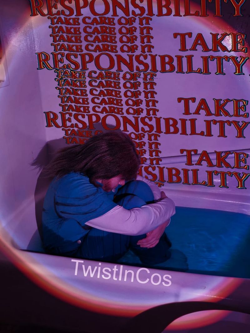 Twistincos – Tub of Mouthwash