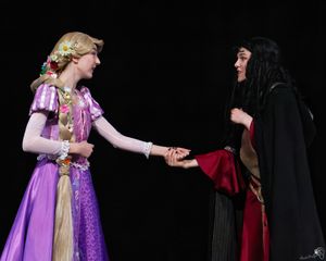 Show Cosplay preview 2