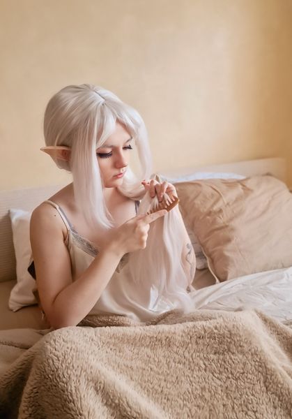 Kanmi - Frieren sleeping