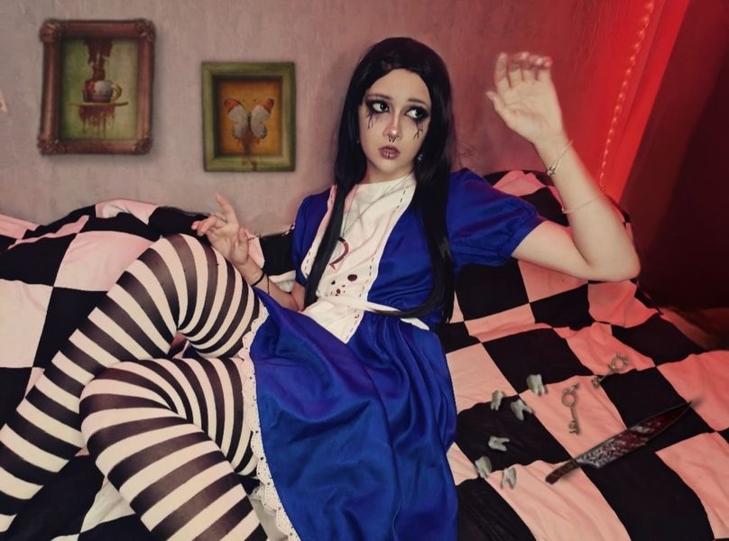 Coskichy_ - Alice madness 
