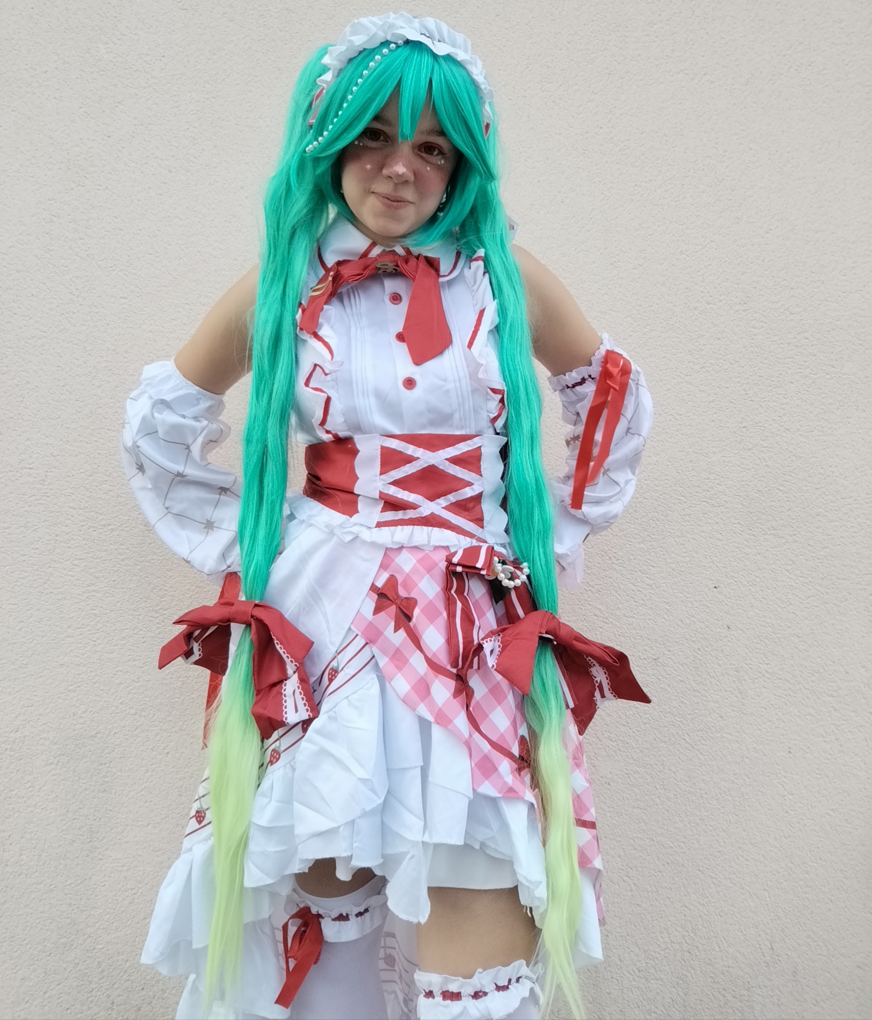 Strawberry Miku 🍓💚 - Photo 31