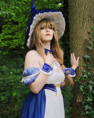 Lisa, Maid