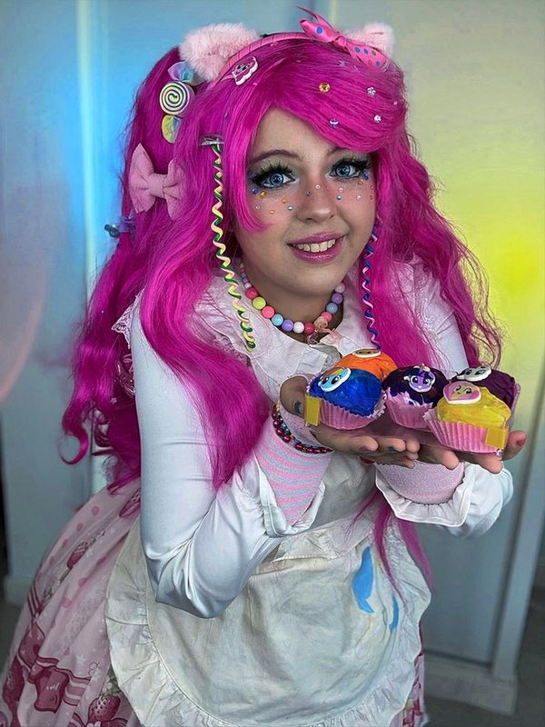 Yukuio, Pinkie version prime