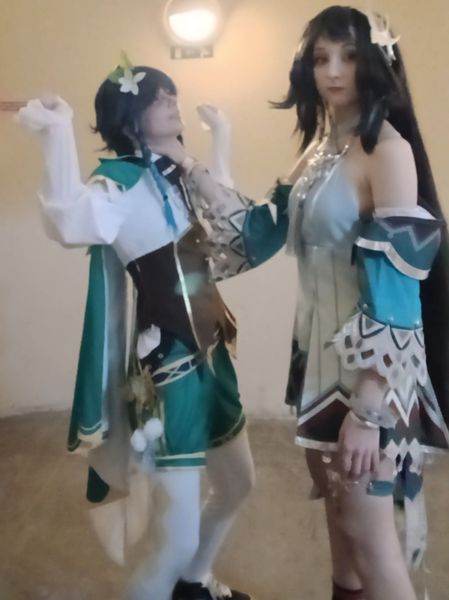 Mighty - pose duo