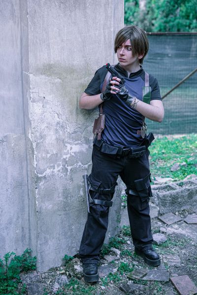 Aurs - Leon Kennedy