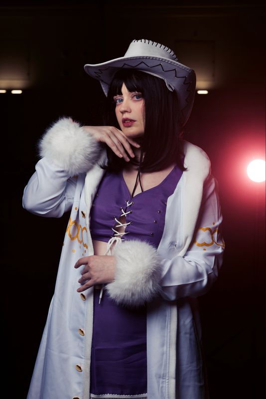Lunae – OP (Nico Robin)