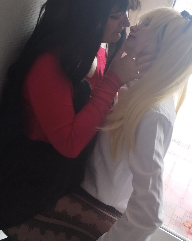 Yumeko xMary - Photo 9