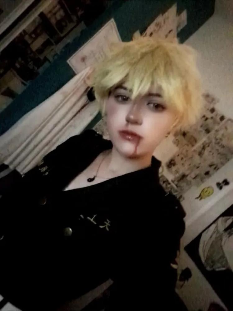 Takemichi - Photo 12