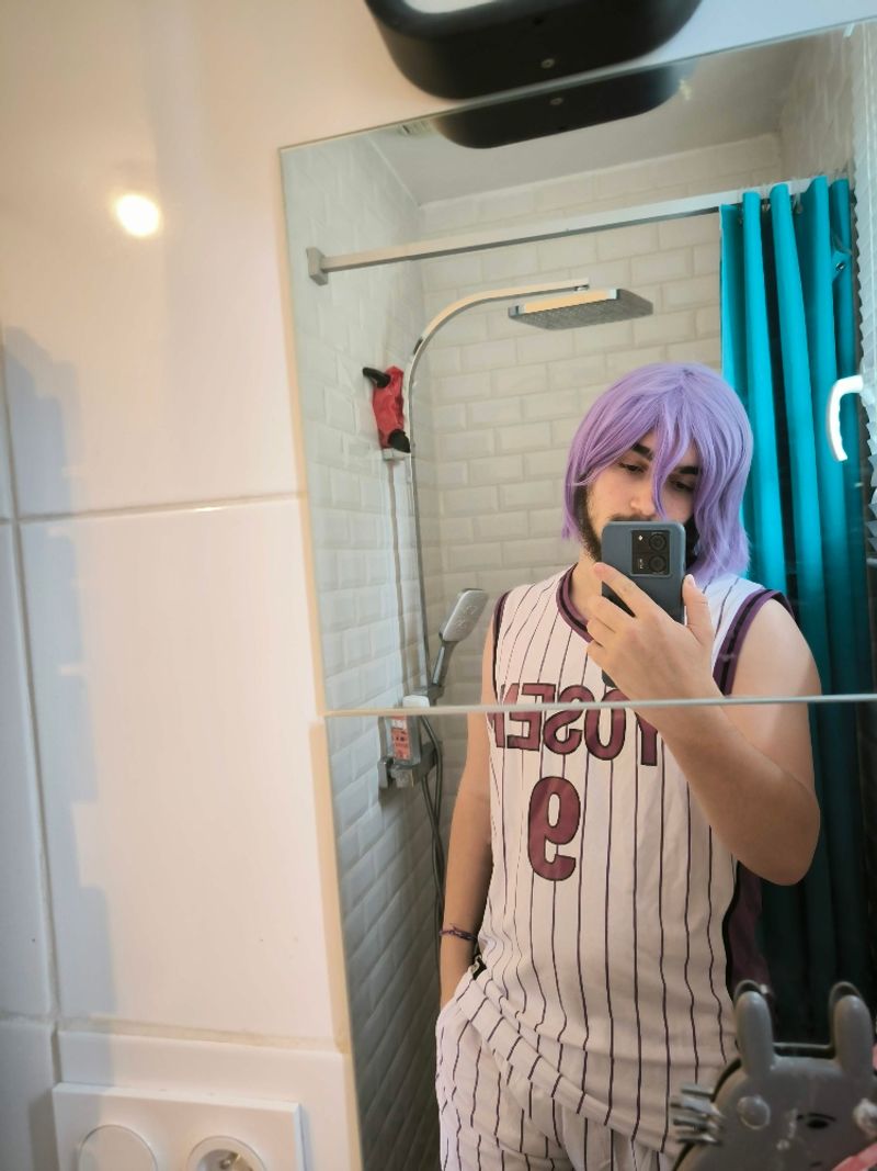 Tatakae_⚡ – Mura barbe violette 