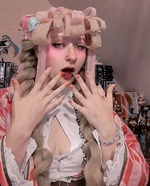Lycoris_rouge - Mitsuri 