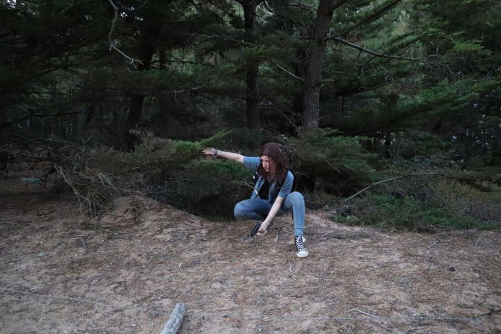 Ellie TLOU2 forest