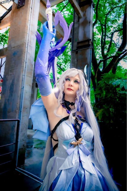 Novaely_cos, Skirk 