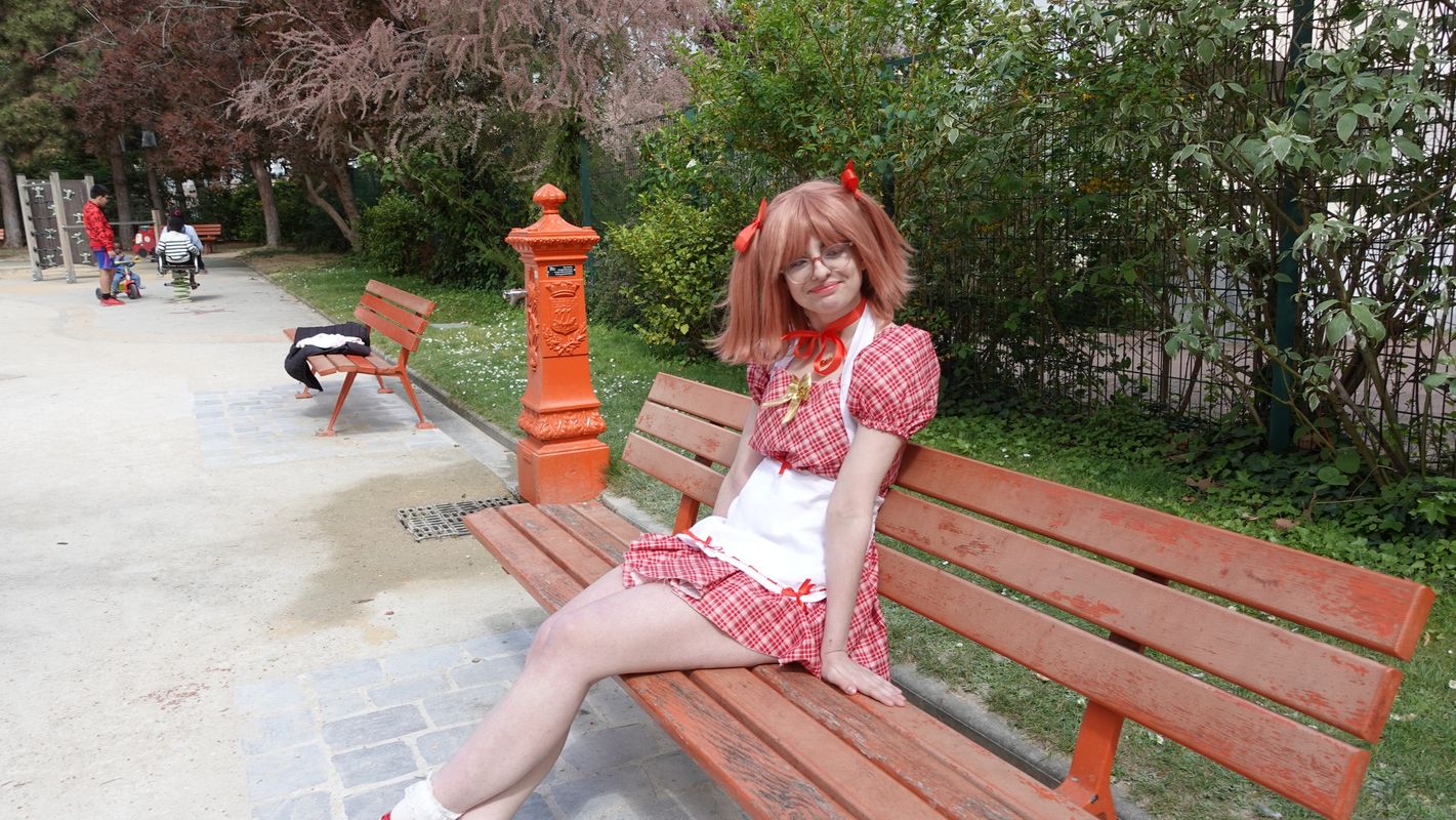 Loufoqua_laura – Yaya maid version 