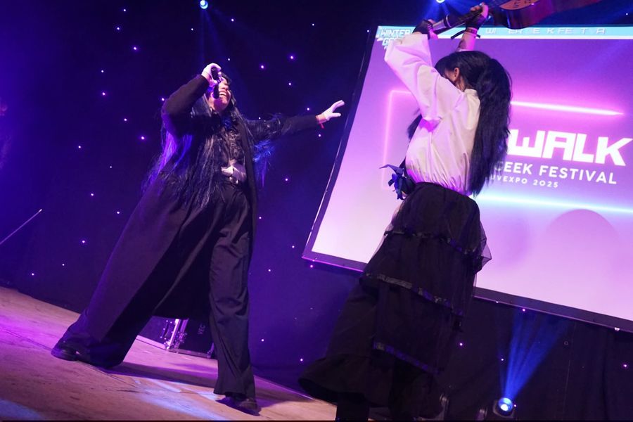 Dida_cosplay - Ado
